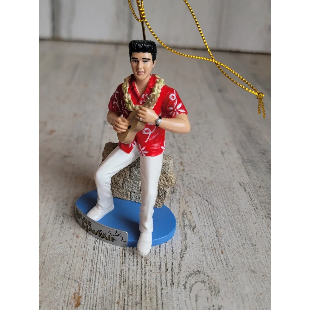 Elvis Presley vintage Hawaiian shirt ukulele ornament Xmas musician
